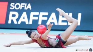 raffaeli sofia ita sfe05656 copia simone ferraro ph